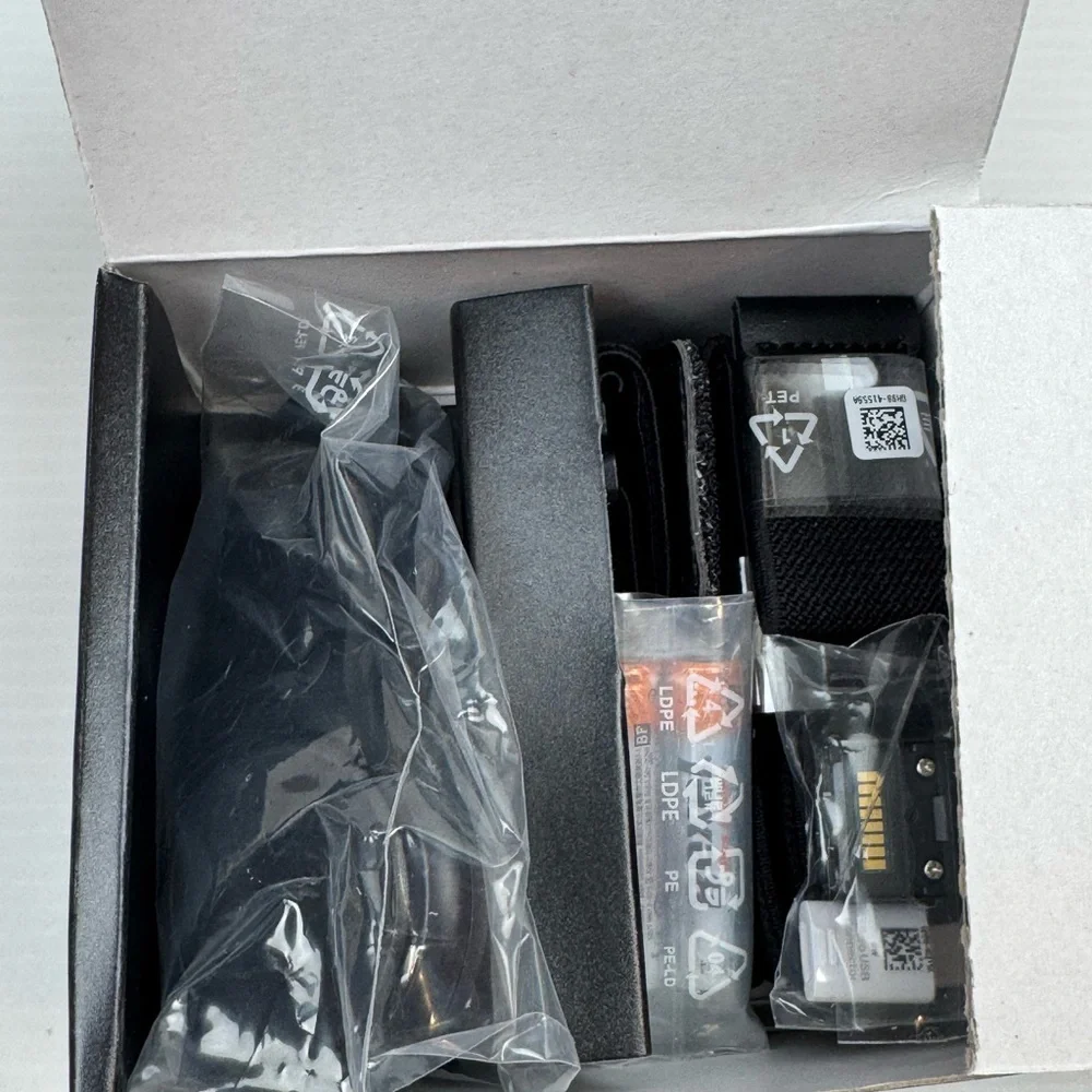 Samsung Gear VR & Controller SM-R324 in Box Galaxy S10+, S10, S9, S8, Note9 NIB